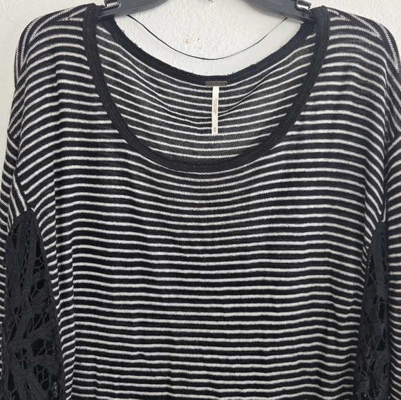 Free People Linen Blend Crochet Love Me Do Blouse Top Sz M Stripe Oversize - Picture 5 of 16